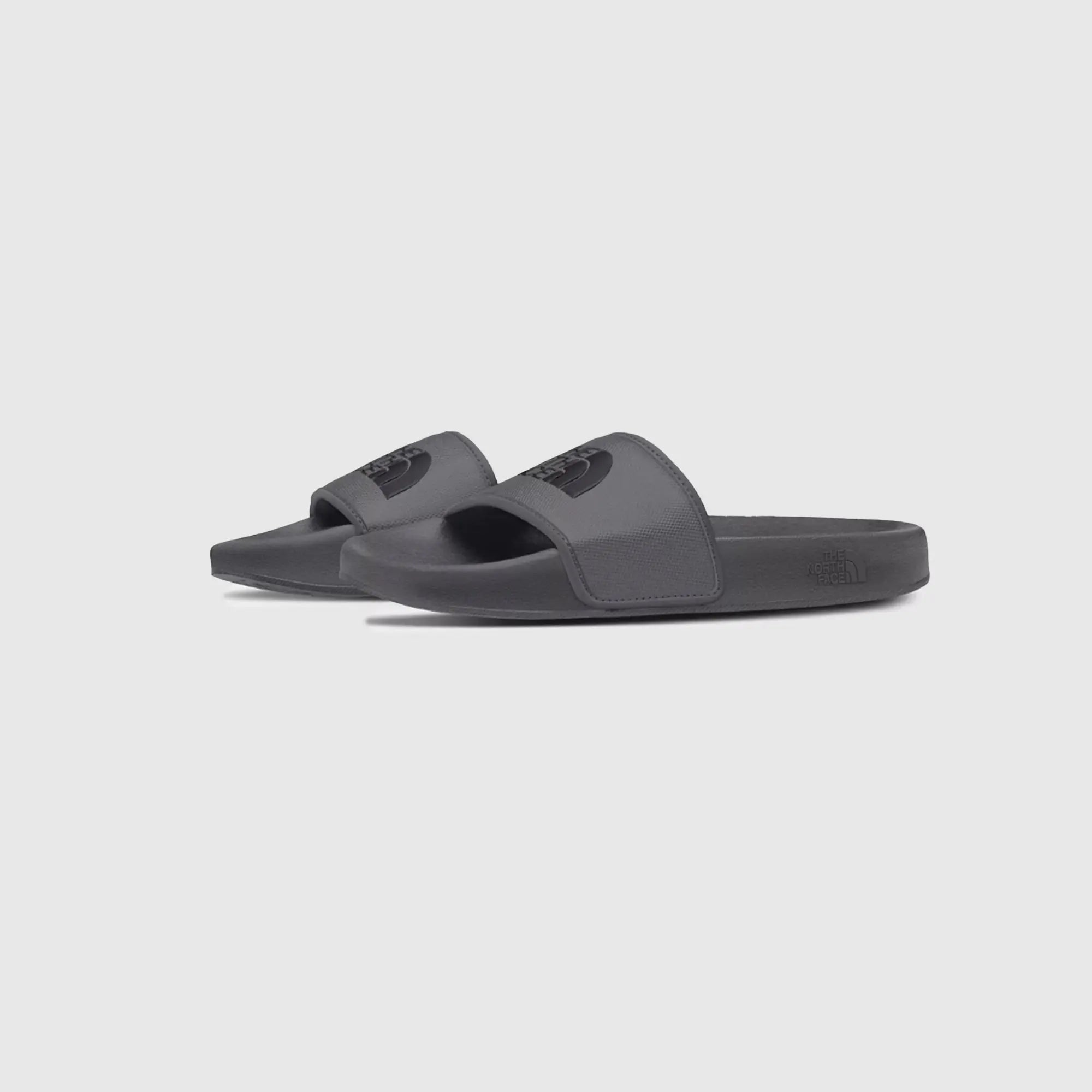 BASE CAMP SLIDE III slide The North Face • Instinct Premium